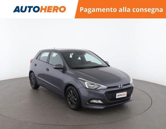 HYUNDAI i20 1.2 84 CV 5 porte Blackline