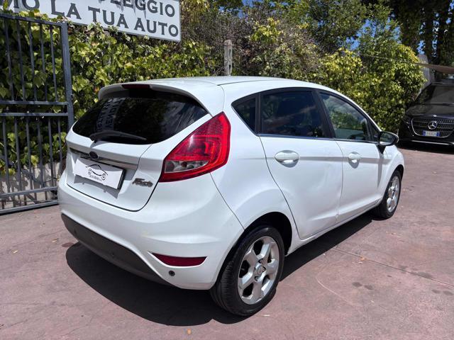 FORD Fiesta 1.4 5 porte Bz.- GPL Titanium UNIPRO