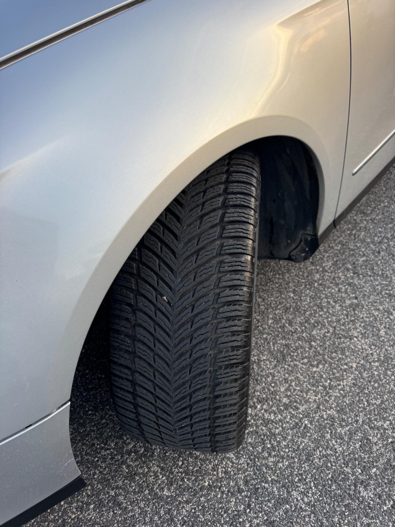 Volkswagen Passat 2.0 16V FSI Var. Comfortline