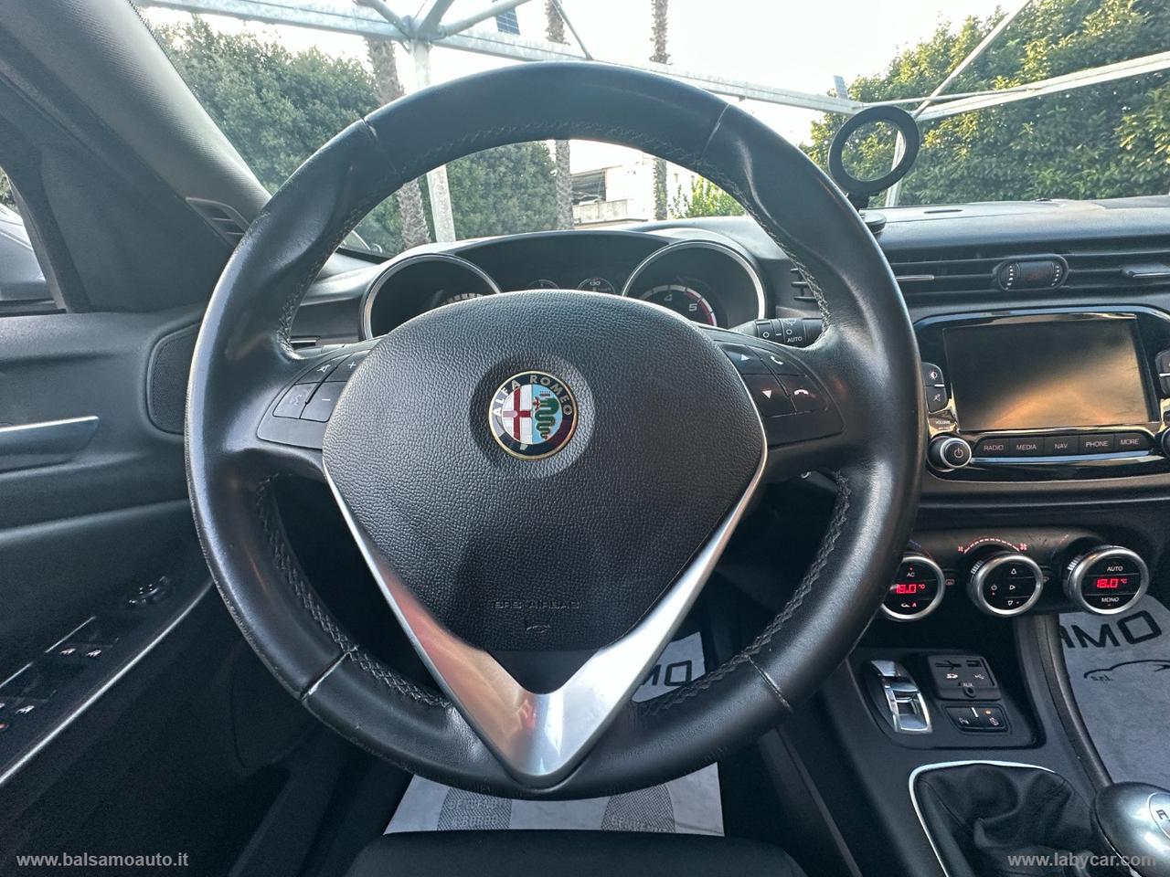 ALFA ROMEO Giulietta 1.6 JTDm-2 105 CV Distinctive