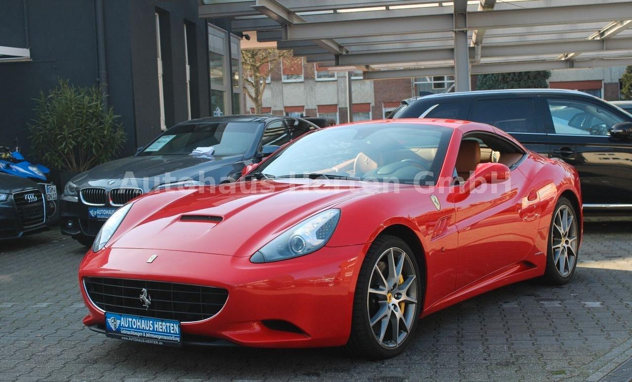 Ferrari California 4.3 V8 4 posti*NAVI*XENON*LM20"