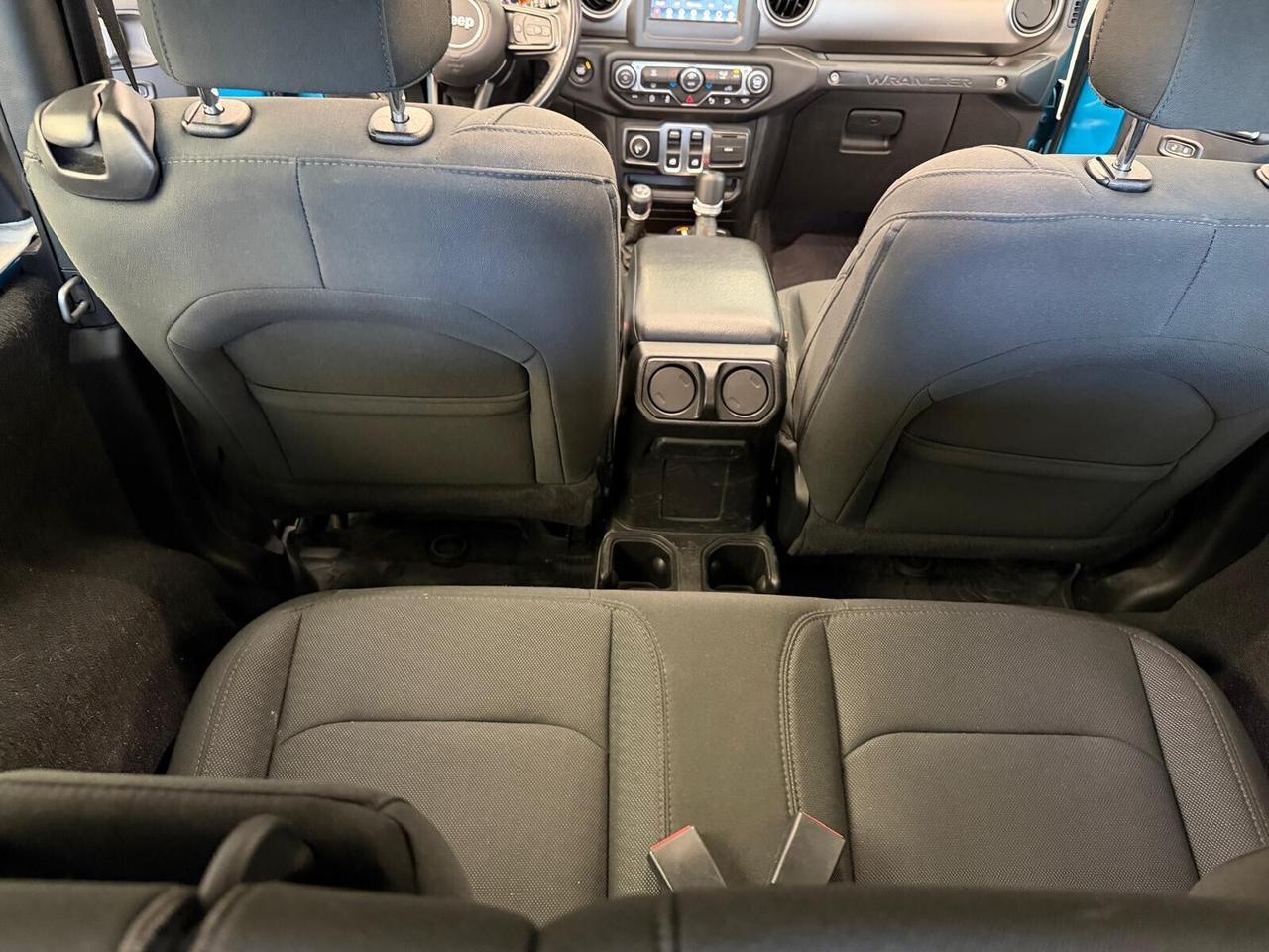 Jeep Wrangler Unlimited 2.2 Mjt II Sahara