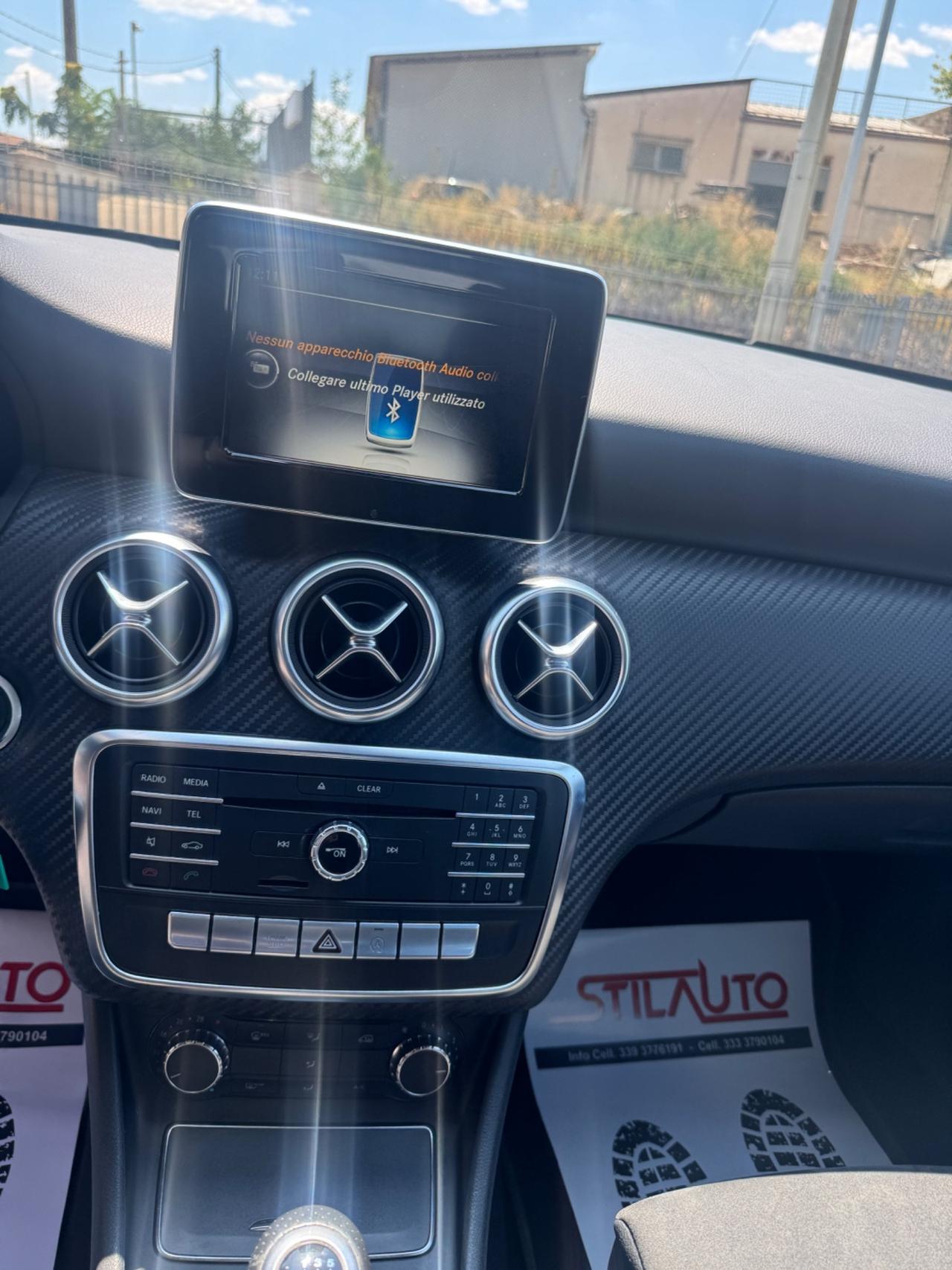 Mercedes-benz A 180 d Premium AMG