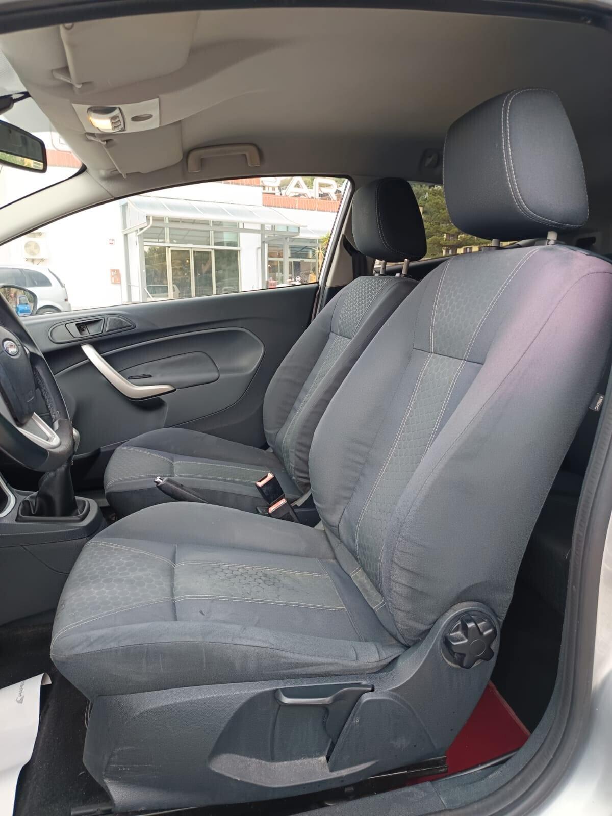 Ford Fiesta 1.4 TDCi 3p. Titanium