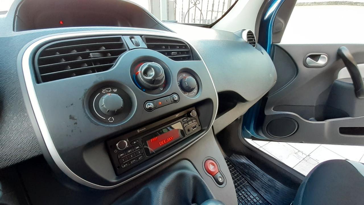 Kangoo Focaccia pianale ribassato e ribaltina