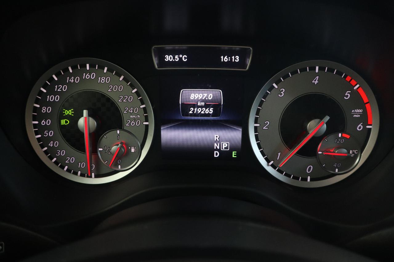 MERCEDES - BENZ A180 CDI SPORT AUTOMATICA