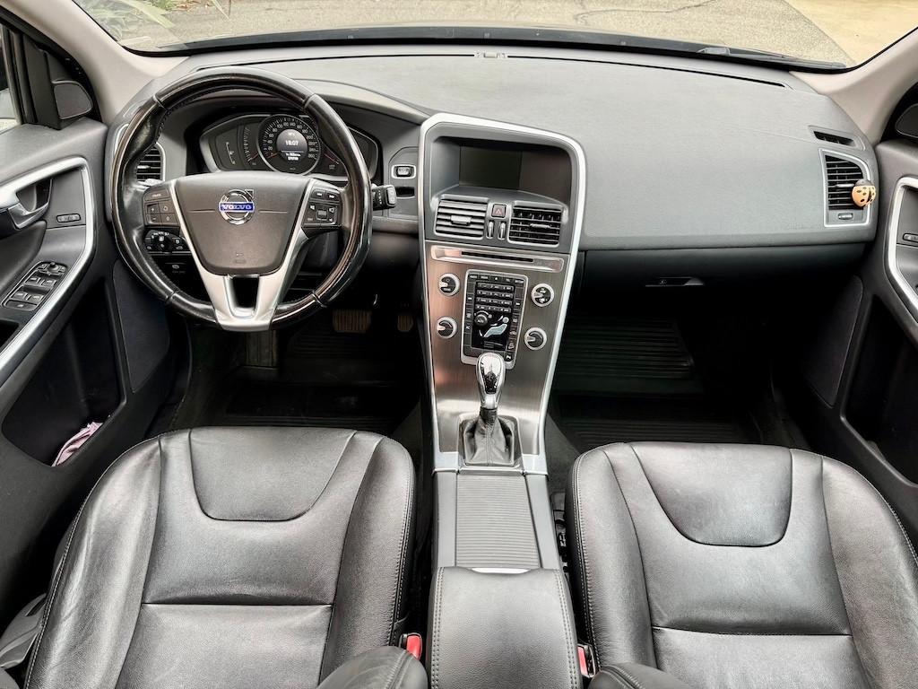 Volvo XC 60 D4 AWD Geartronic Momentum
