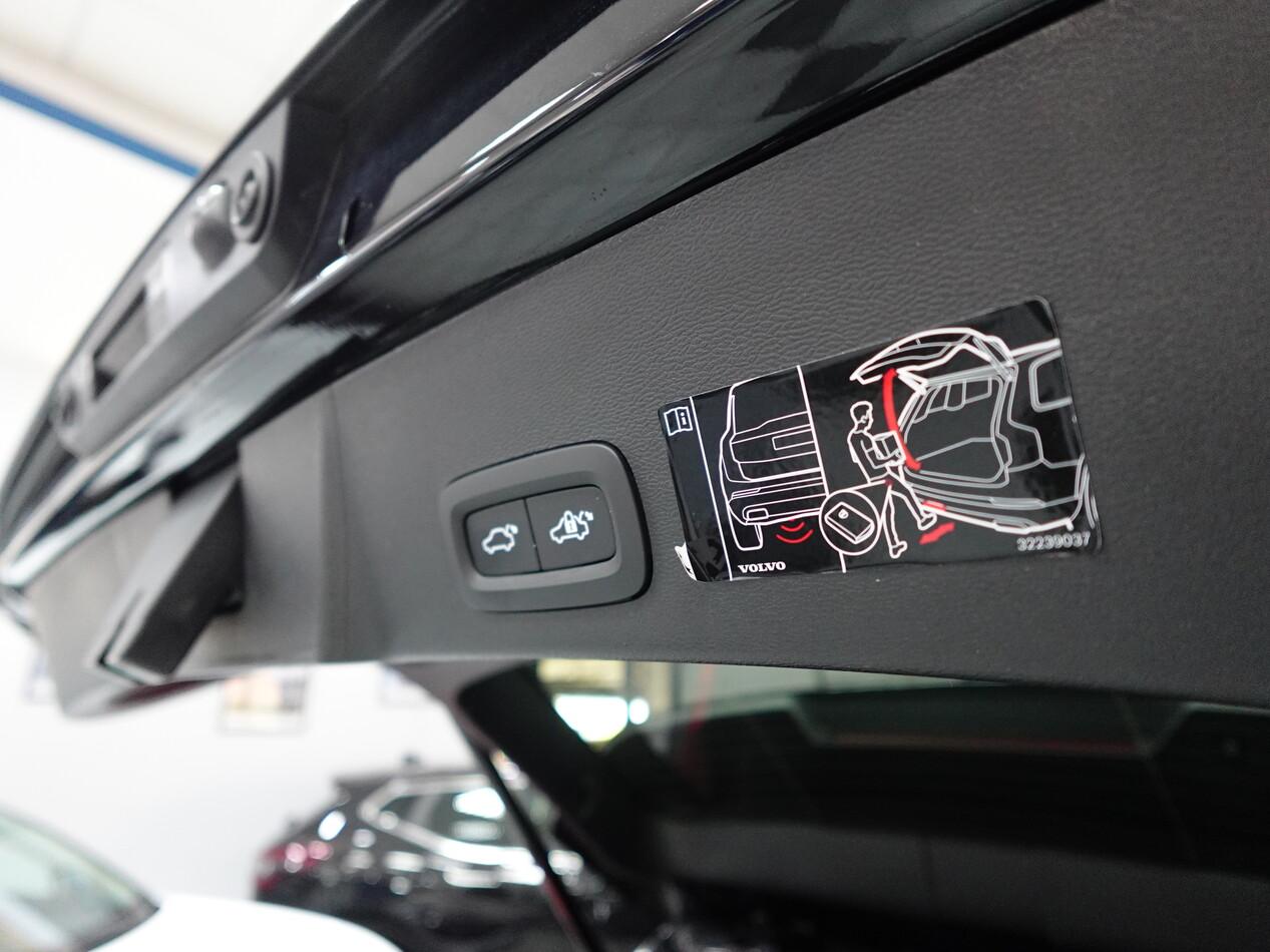 Volvo XC40 1.5 BZ T4 211 CV PHEV INSCRIPTION EXPRESSION