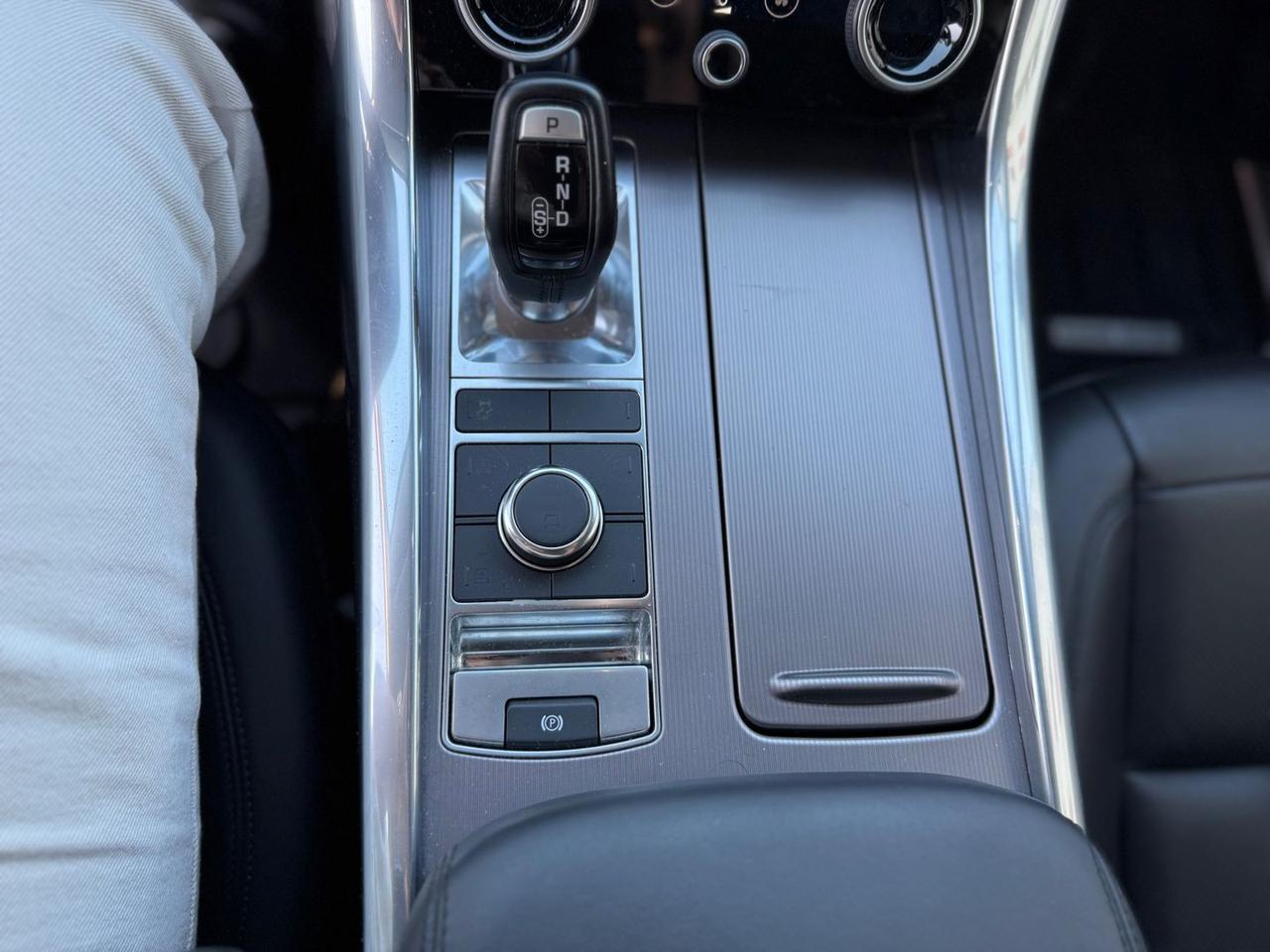 Land Rover Range Rover Sport HSE 3.0 SDV6