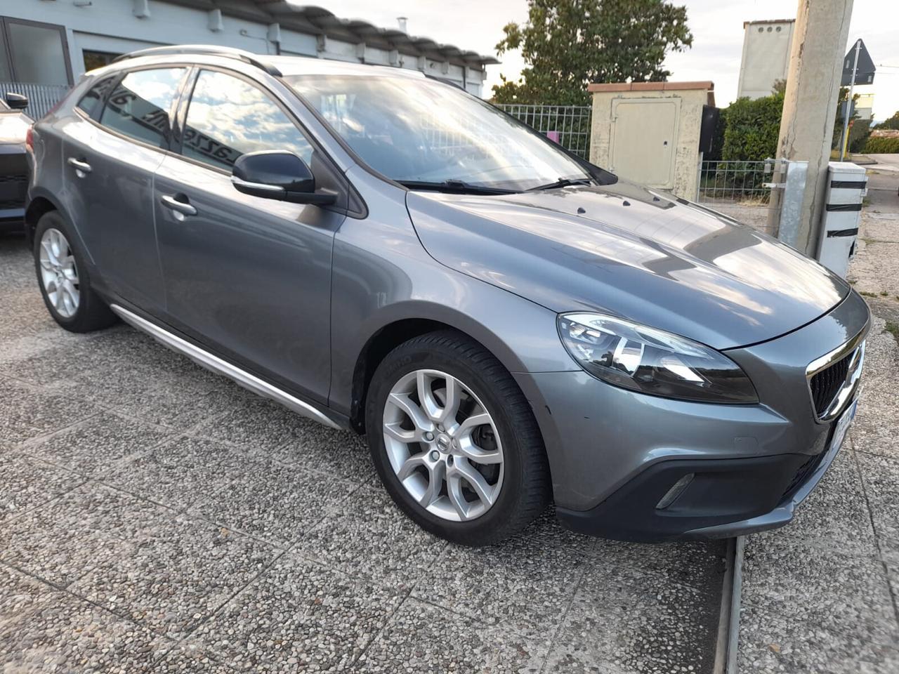 Volvo V40 Cross Country D2 Kinetic
