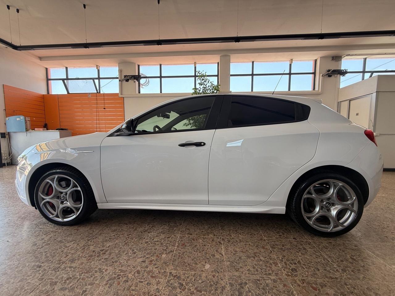 Alfa Romeo Giulietta 1.4 Turbo 120 CV Sport Carbon Edition