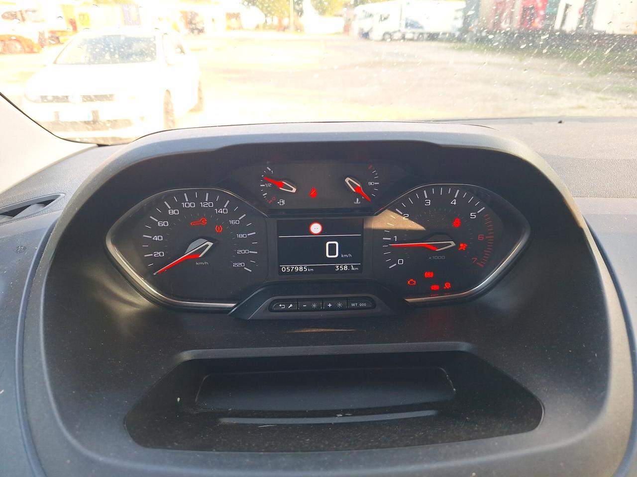 Peugeot Rifter BlueHDi S&S 130cv Long Allure
