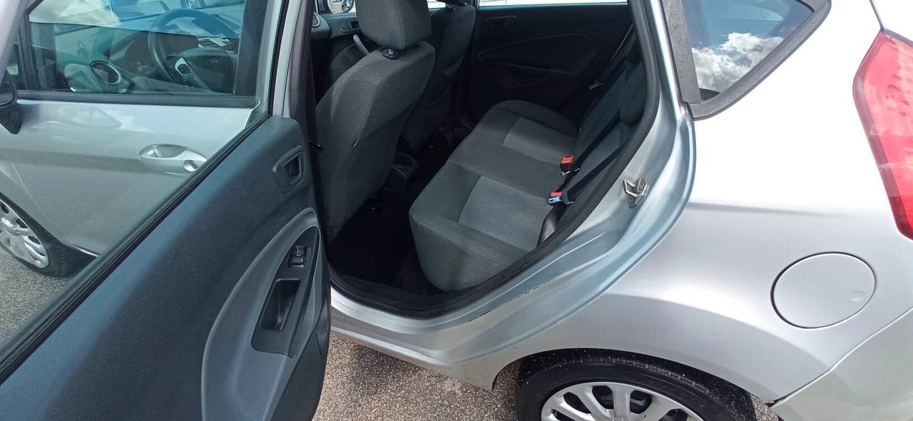 Ford Fiesta 1.4 TDCi LEGGI!