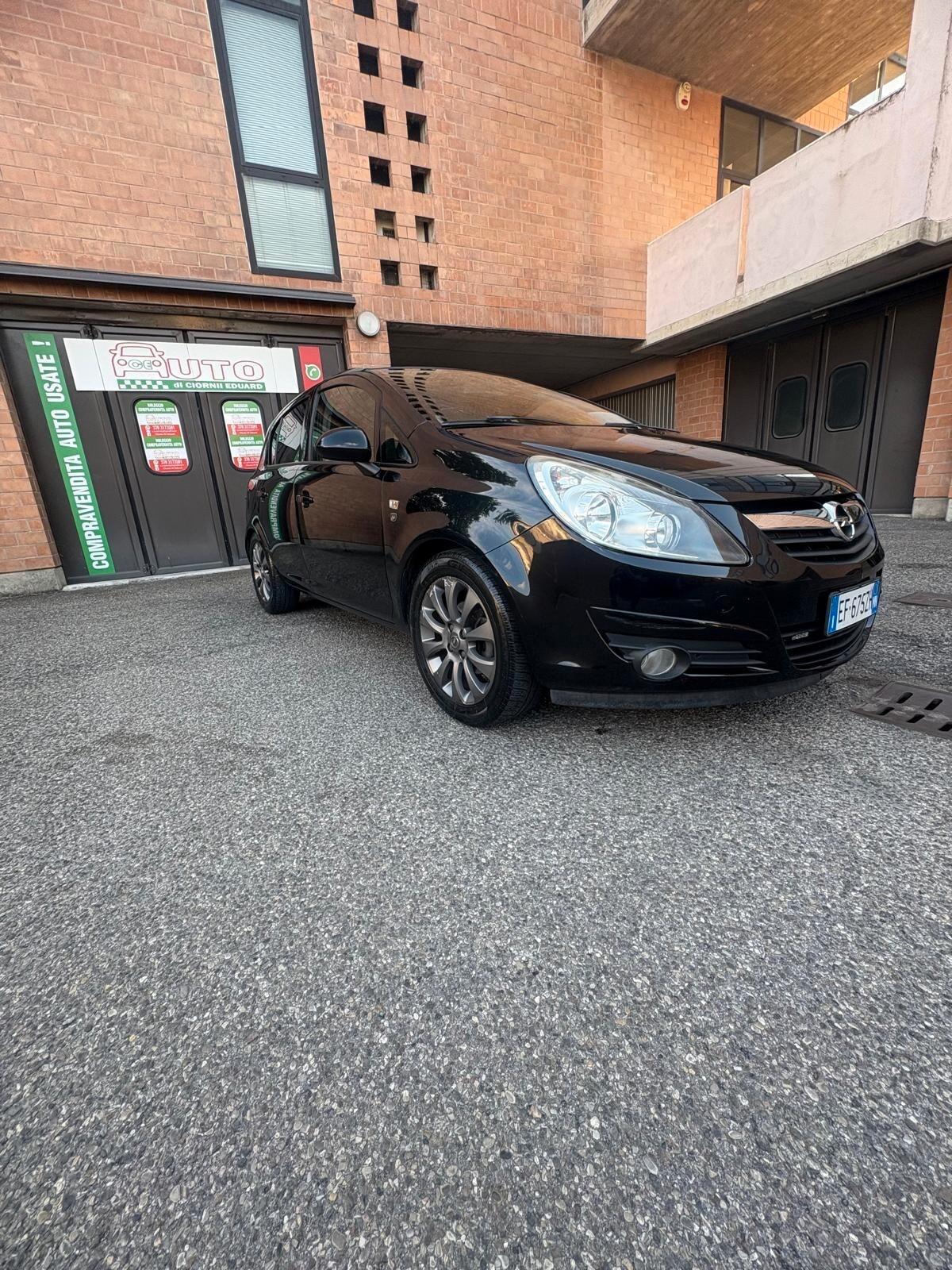 Opel Corsa 1.2 80CV 5 porte GPL-TECH Edition
