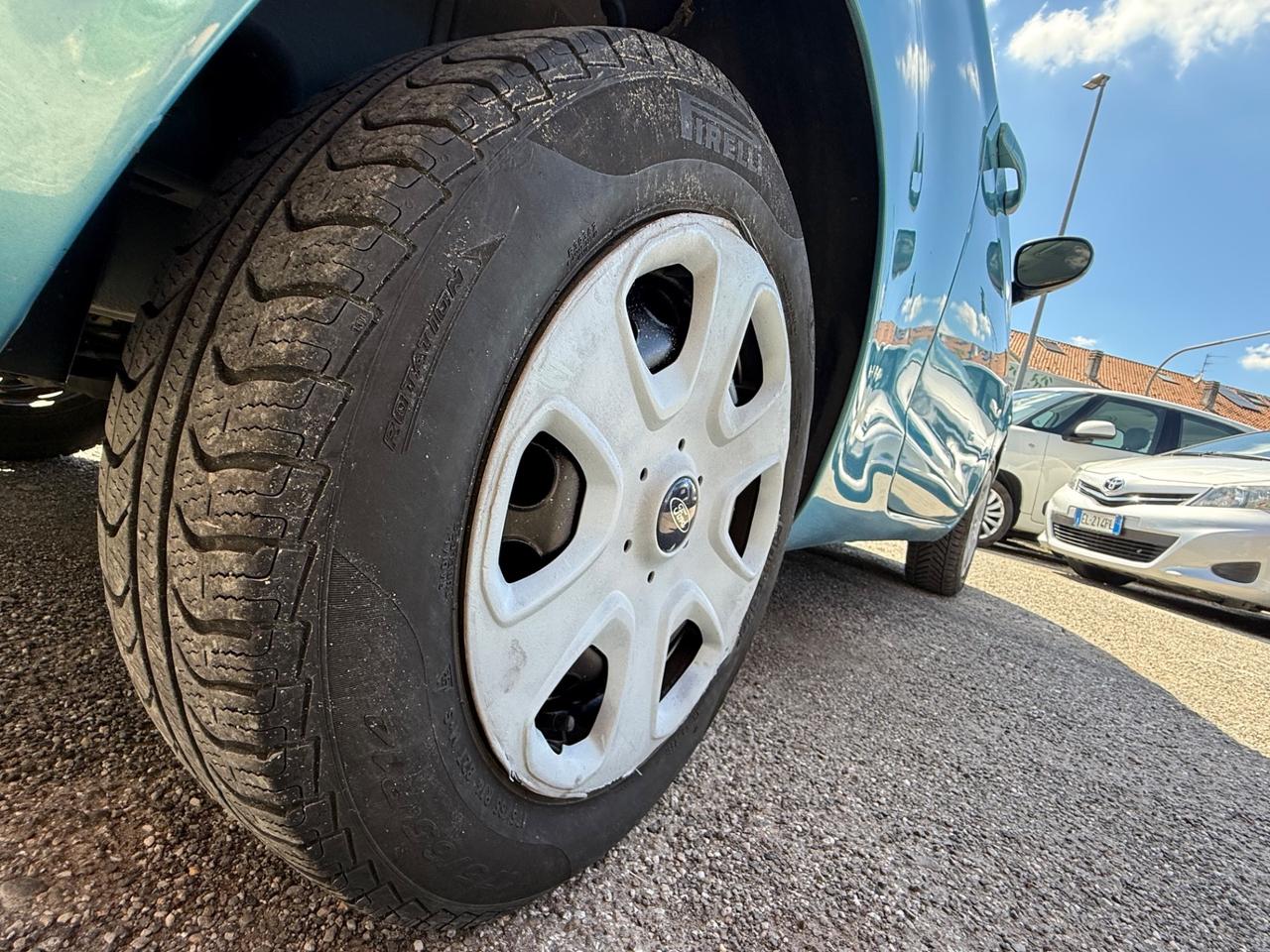 Ford Ka Ka+ 1.2 8V 69CV Titanium