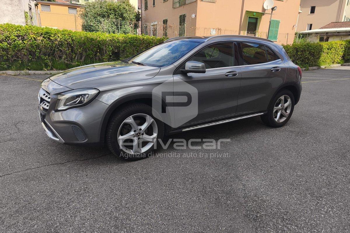 MERCEDES GLA 220 d Automatic 4Matic Premium