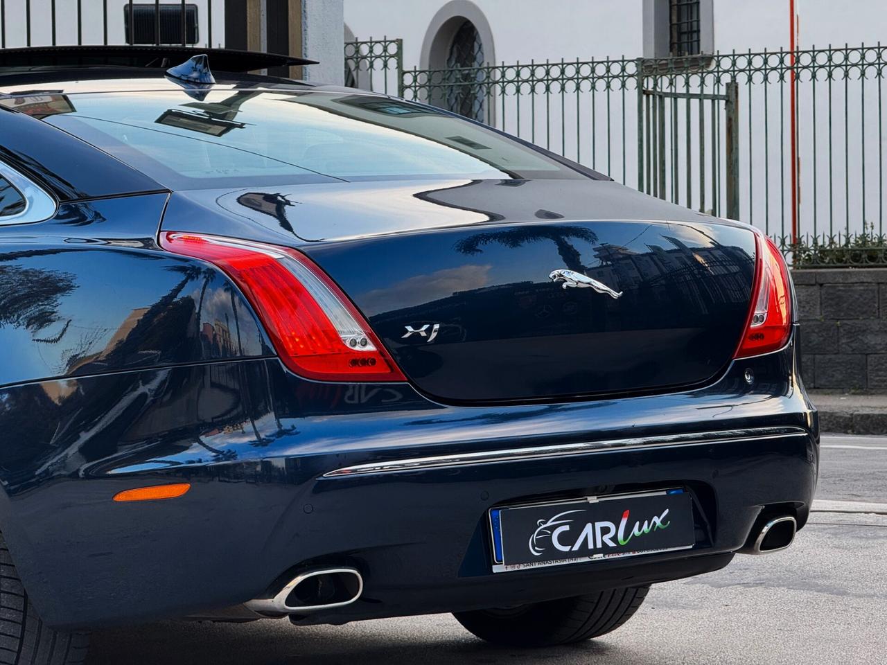 Jaguar XJ 3.0d V6 Portfolio 275CV TETTO