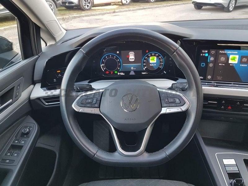 Volkswagen Golf 1.0 eTSI EVO DSG Life