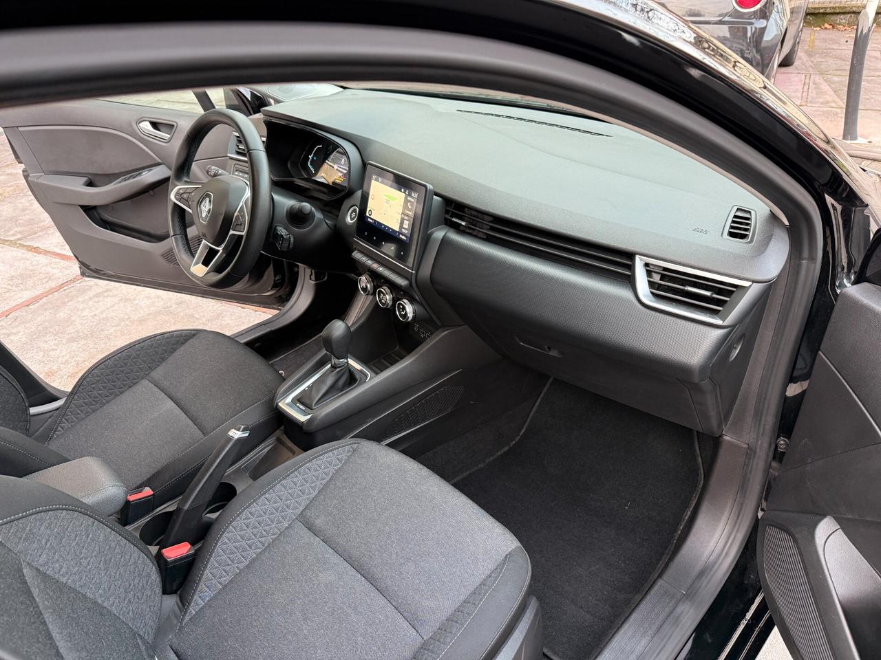 Renault Clio Full Hybrid E-Tech 145 CV 5 porte R.S. Line automatica