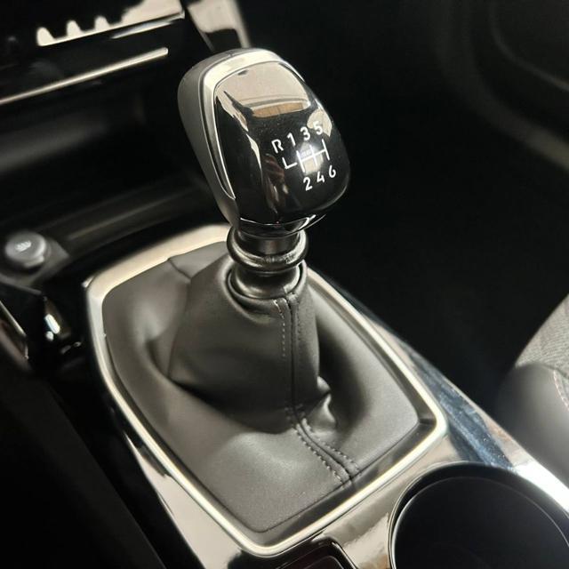 PEUGEOT 2008 PureTech 100 S&S Allure VISION PACK & DRIVE ASSIST