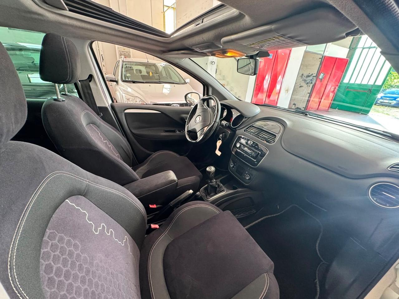 Fiat Punto 1.3 MJT II S&S 95 CV 5 porte NEOPATENTATI