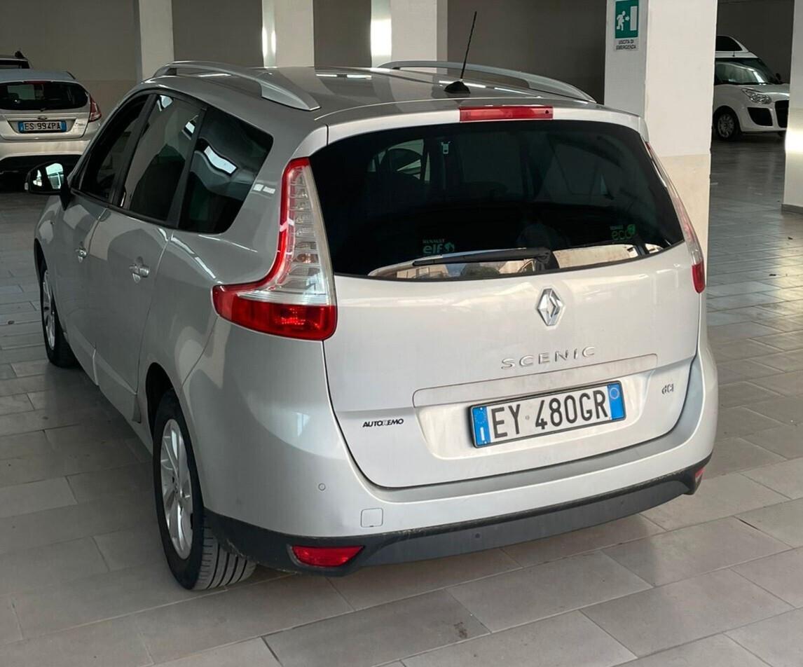 Renault Scenic 1.5 dCi 110CV Limited 7 posti
