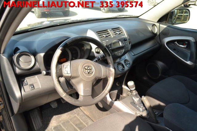 TOYOTA RAV 4 2.2 D-4D 136CV