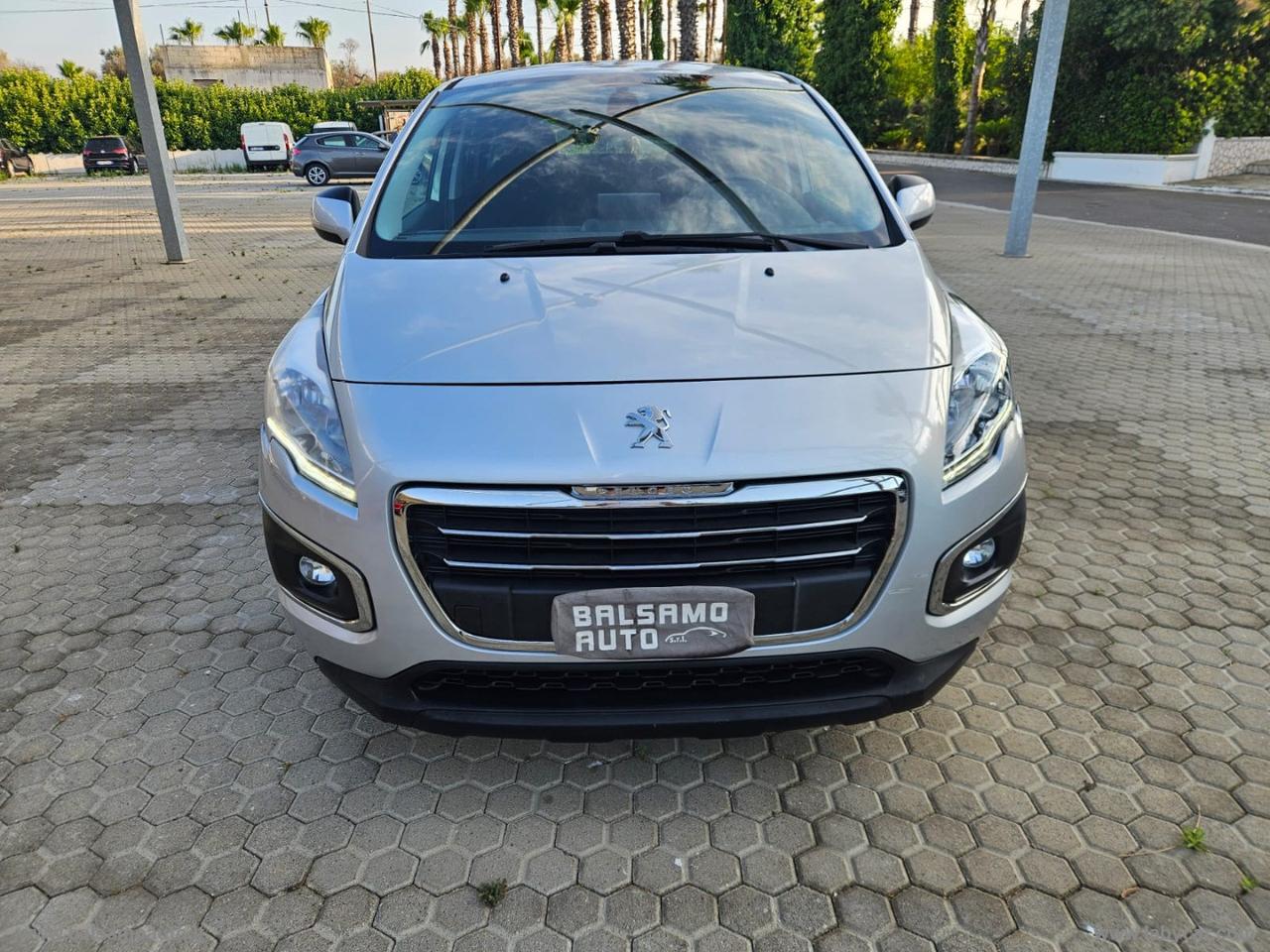 PEUGEOT 3008 BlueHDi 120 S&S Allure