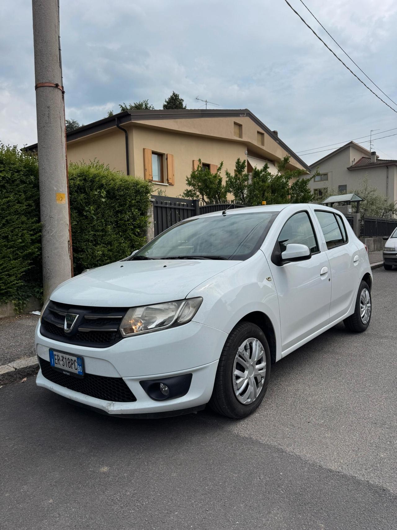 Dacia Sandero 1.2 2013 GPL COMPRESO PASSAGGIO