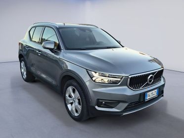 Volvo XC40 D3 2.0 Momentum 150 CV