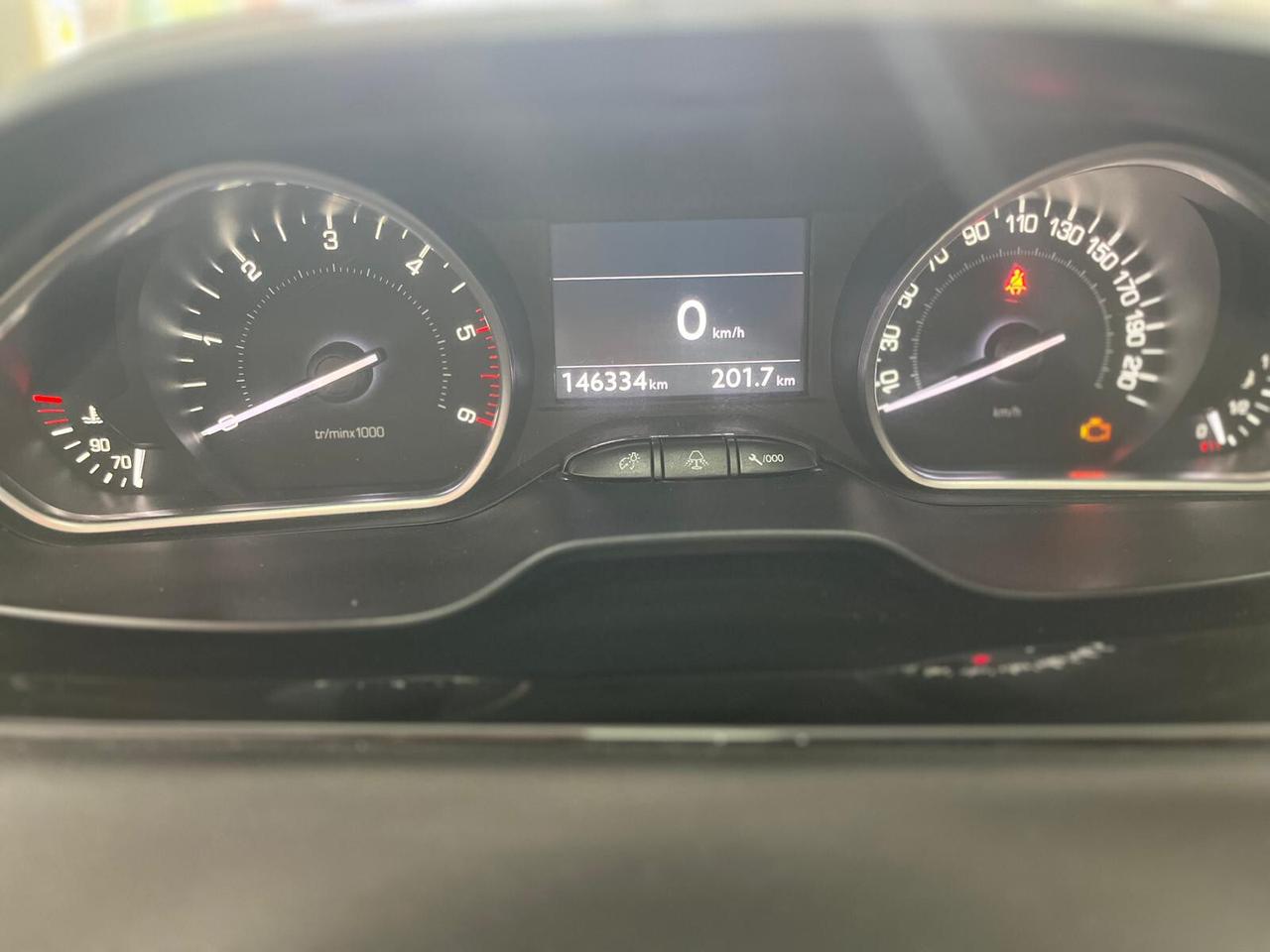 Peugeot 208 1.4 HDi 68 CV 5 porte Access