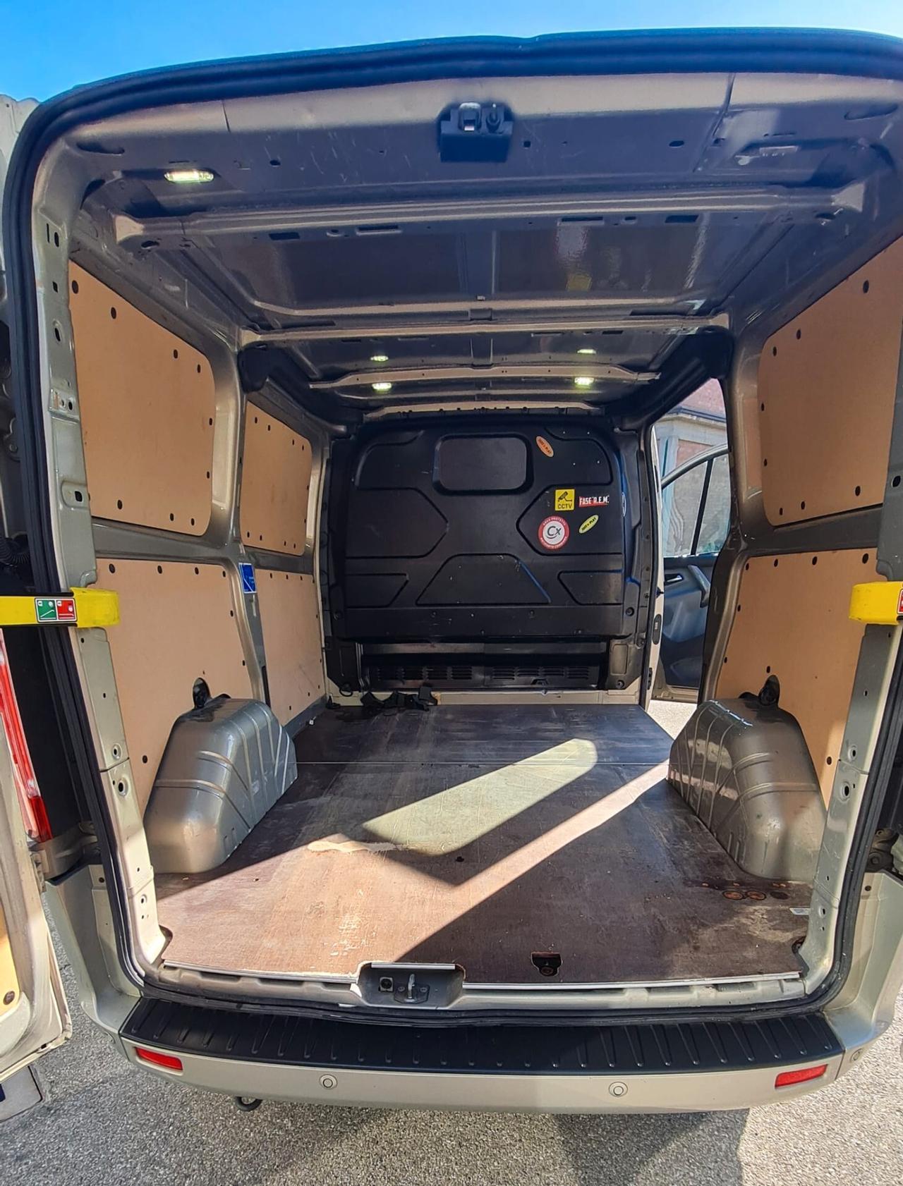 Ford Transit Custom 2.0 Ecoblue 130cv Autom. L1H1