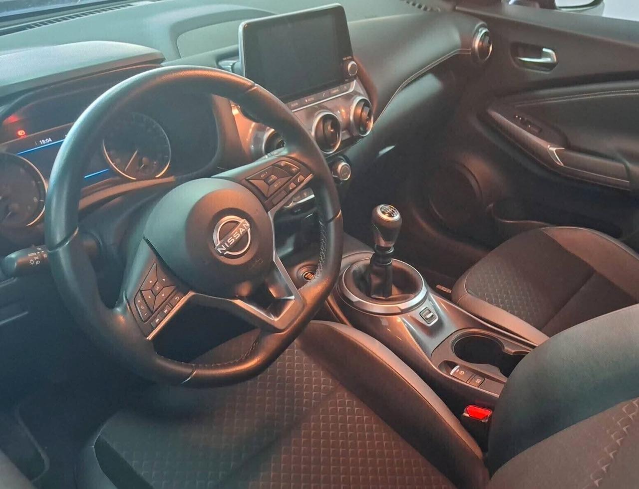 Nissan Juke 1.0 DIG-T 114 CV N-Connecta