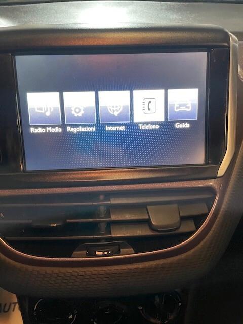 Peugeot 2008 1.6 e-HDi 92 CV Stop&Start Active