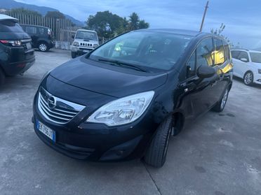 Opel Meriva 1.7 CDTI 110CV b-color