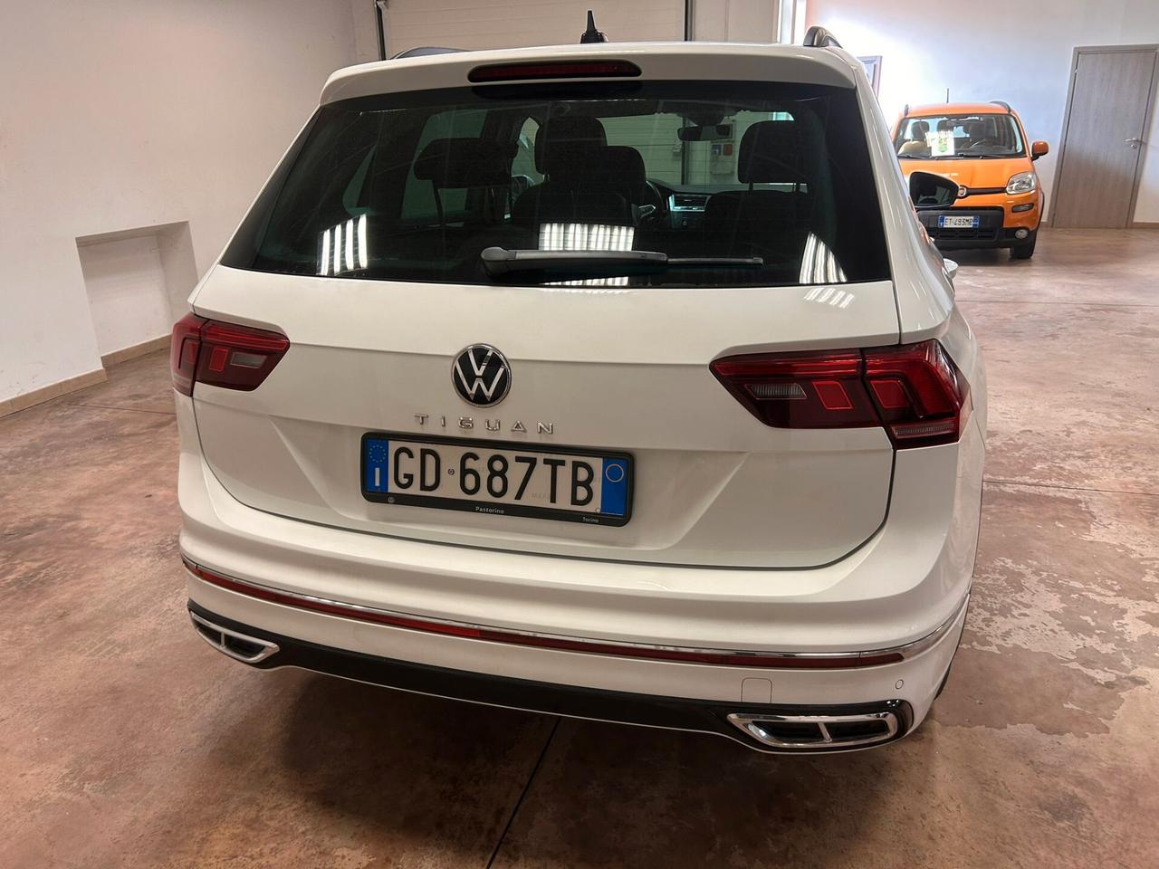 Volkswagen Tiguan 2.0 TDI 150 CV SCR DSG R-Line