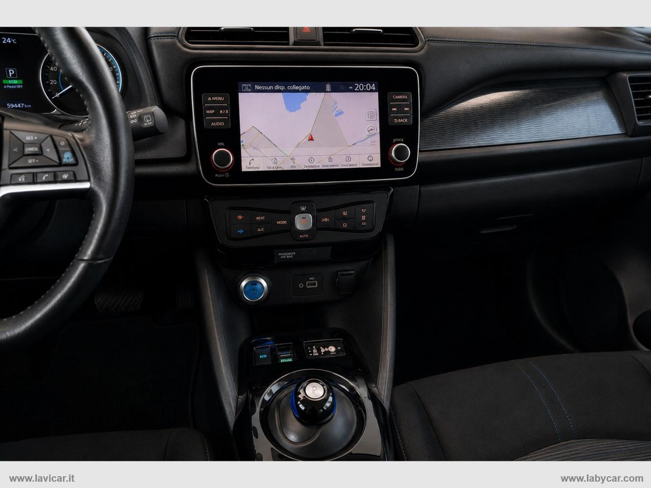 NISSAN Leaf N-Connecta 110 KW