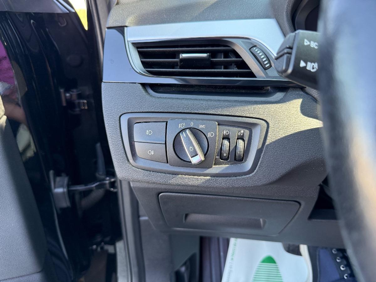 BMW - X1 - sDrive18d Business Advantage