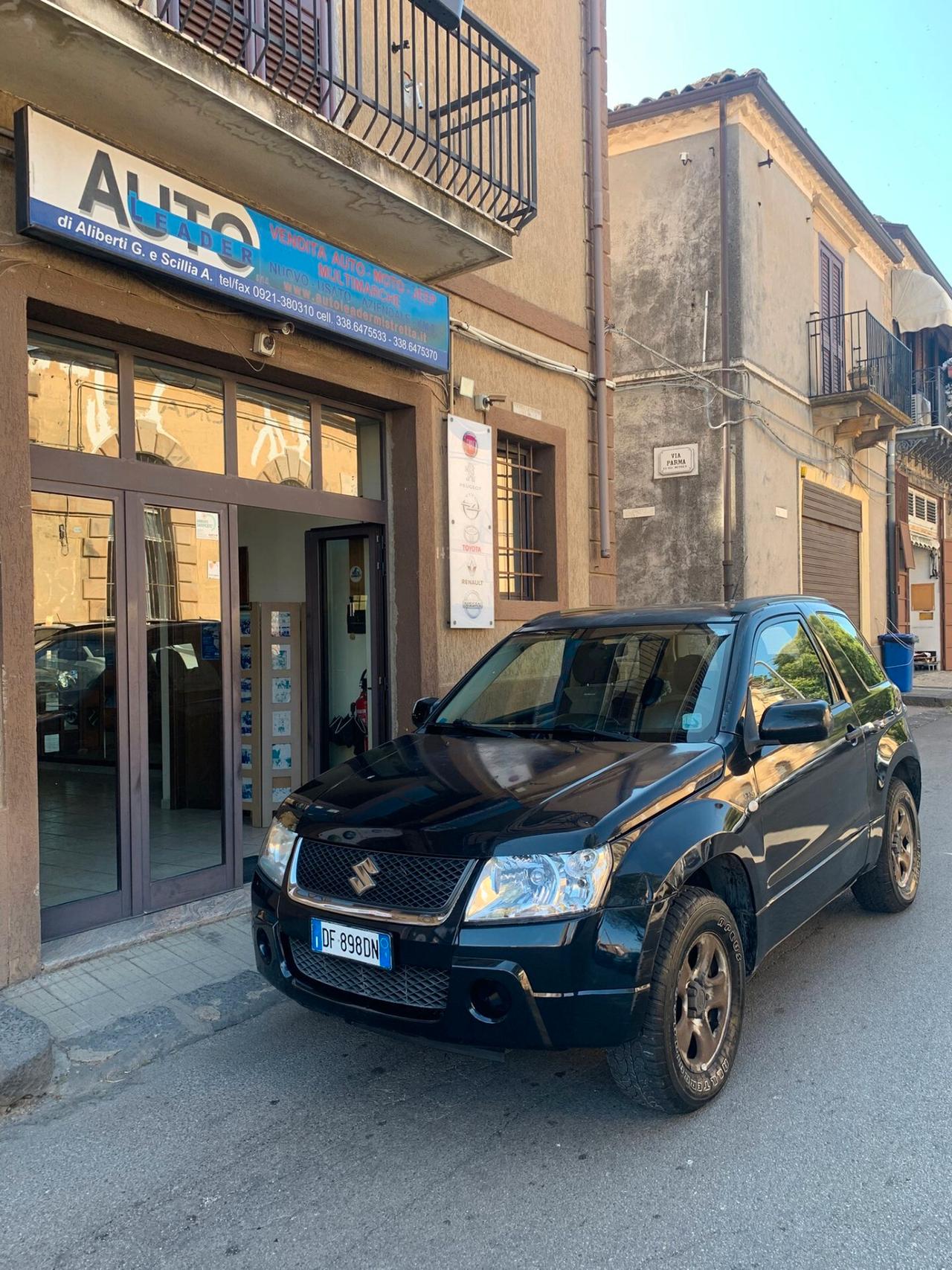 Suzuki Grand Vitara 1.9 DDiS 3 porte
