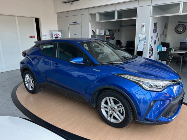 TOYOTA C-HR 1.8 Hybrid E-CVT Active