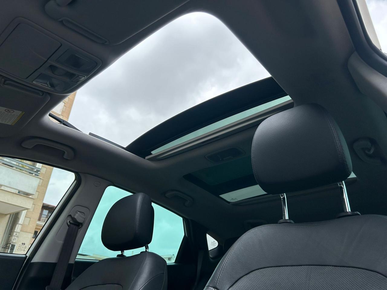 Hyundai iX35 1.7 CRDi Xpossible "TETTO"