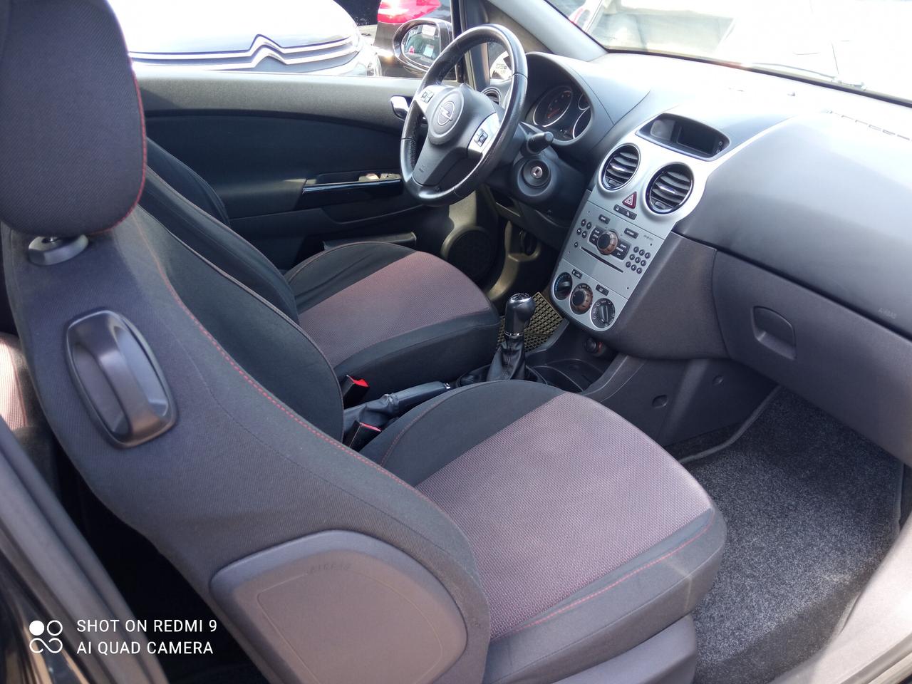 Opel Corsa 1.2 3 porte Sport 80cv