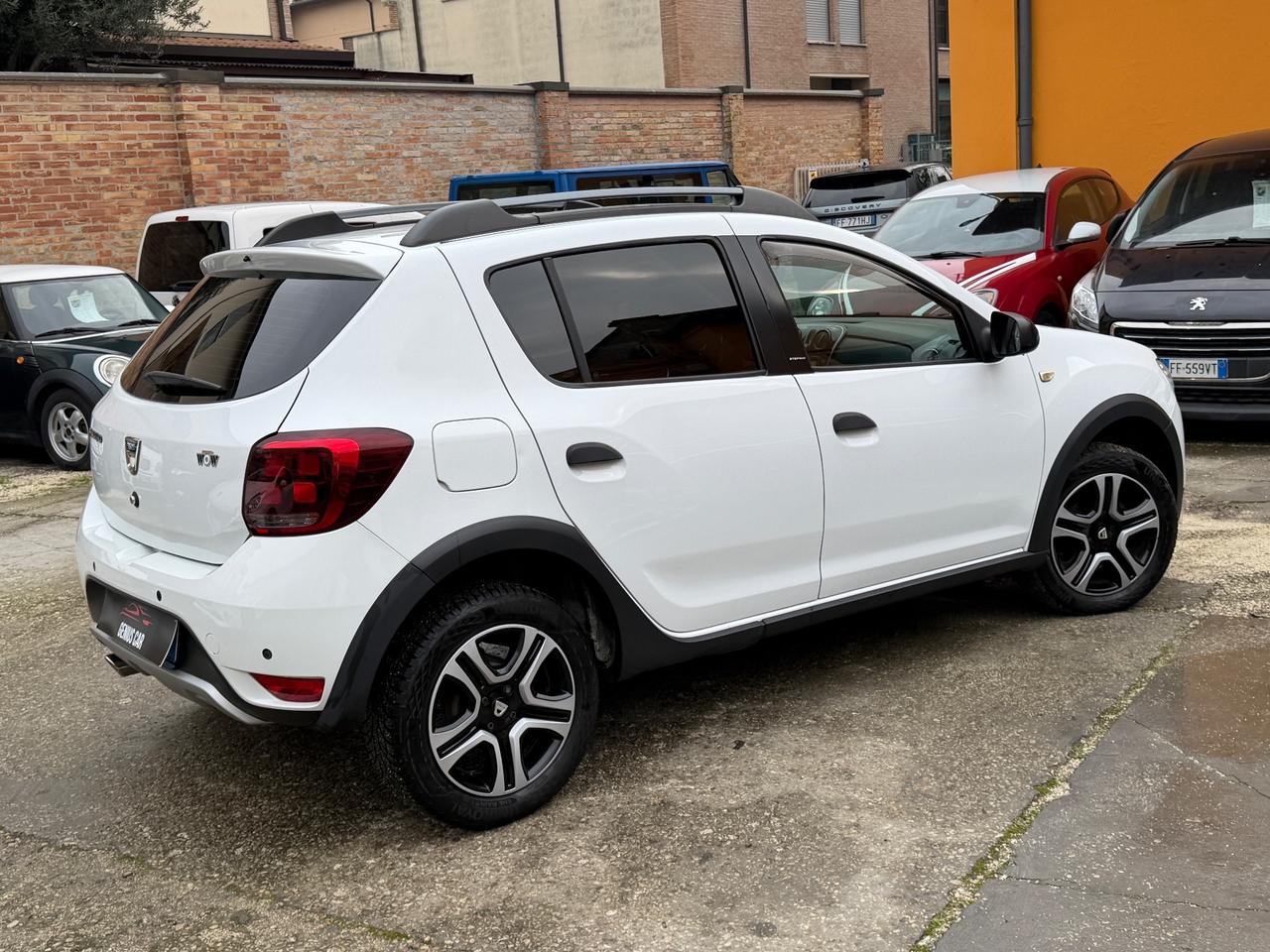 Dacia Sandero 1.5dCi 90CV Stepway StarteStop