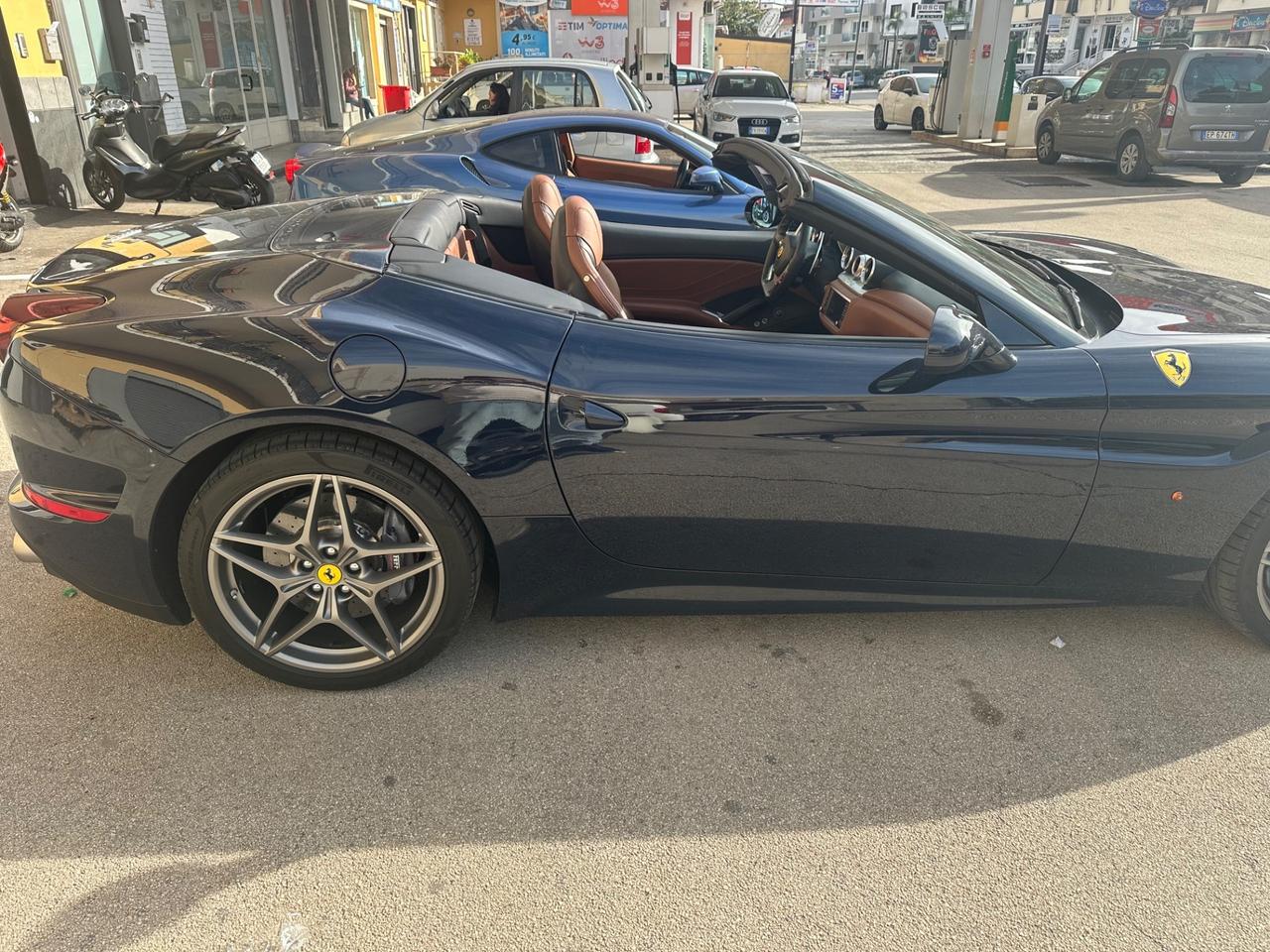 Ferrari California T DCT 19000 km Blue pozzi