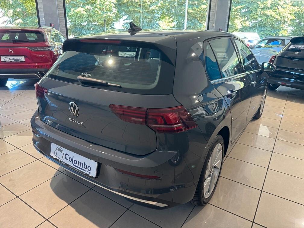 Volkswagen Golf 2.0 tdi Style 150cv dsg Led App conn Cam 17"