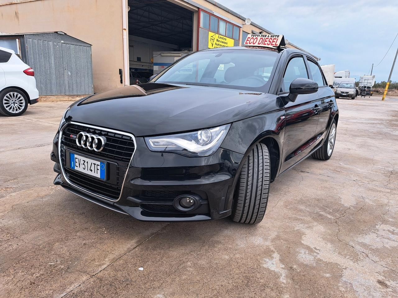 Audi A1 1.6 TDI 90 CV - 2014 S-LINE INTERNA E ESTERNA