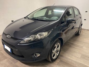 Ford Fiesta 1.4 TDCi 70CV 5 porte Titanium Tagliandata Neopatenati