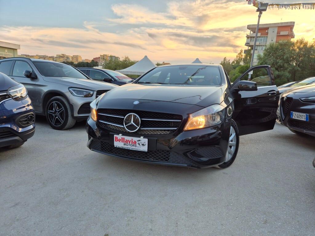 Mercedes A 180 d business 110cv