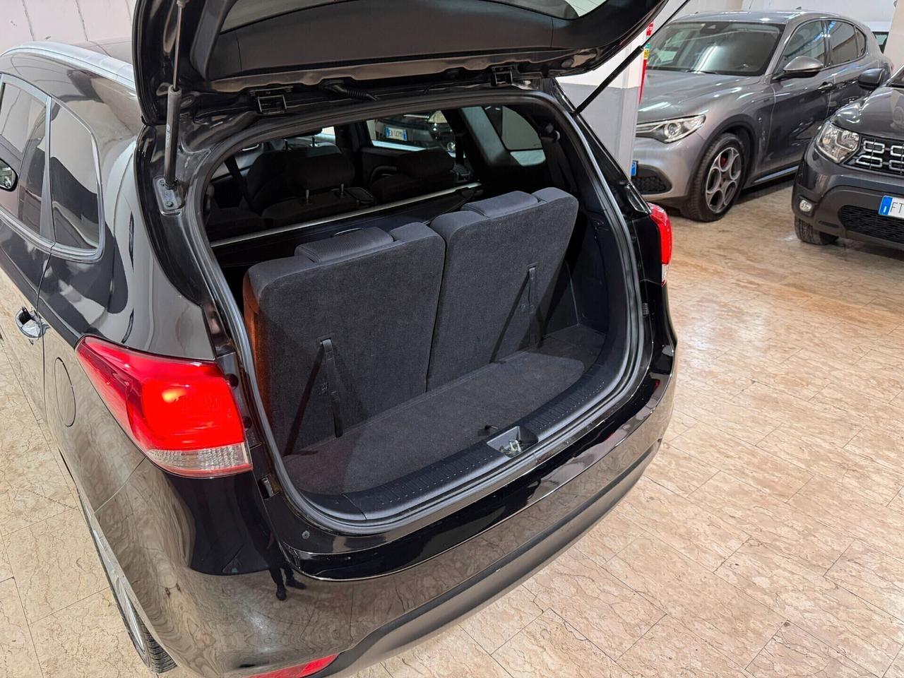 Kia Carens 1.7 CRDi 115 CV Class