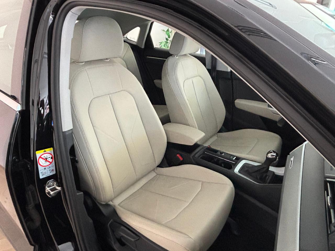 Audi Q3 SPB 35 TDI S tronic Business Plus 2021